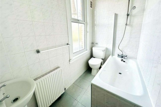 73 St Peter's Road, Croydon, CR0 1HS 2