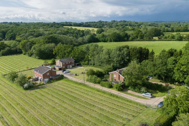 Valley View, 1, 3, 4 and 6 Valley View, Sliders Lane, Furners Green, Uckfield, East Sussex, TN22 3RU 10