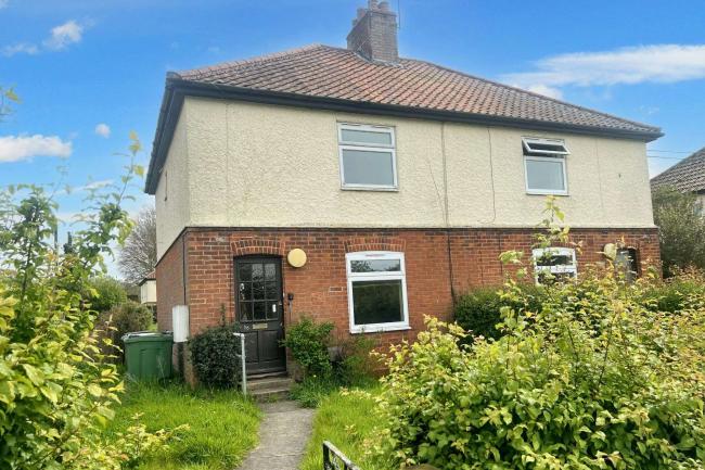 18 Church Road, Cantley, NR13 3SN 5