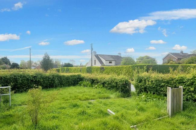 18 Church Road, Cantley, NR13 3SN 5