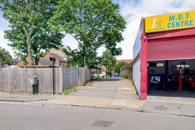 Fairfield Road Car Park, Fairfield Road, Edmonton N18 2QP 10