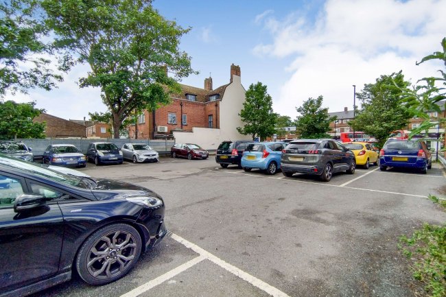 Fairfield Road Car Park, Fairfield Road, Edmonton N18 2QP 10