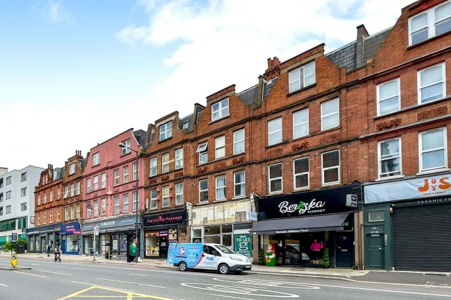 188 Finchley Road, South Hampstead, NW3 6BX 8