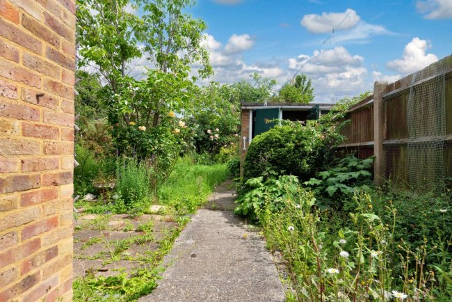 30 Oakley Drive, Eltham, Kent, SE9 2HJ 10