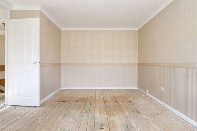 30 Oakley Drive, Eltham, Kent, SE9 2HJ 10