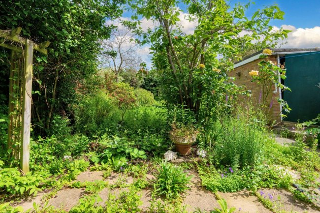 30 Oakley Drive, Eltham, Kent, SE9 2HJ 10