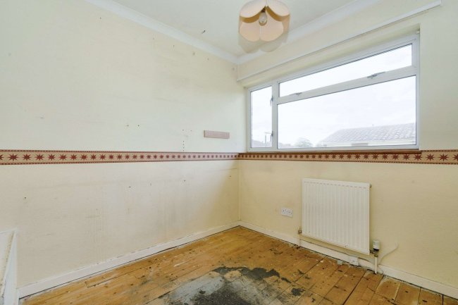 30 Oakley Drive, Eltham, Kent, SE9 2HJ 10