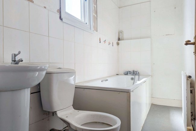 74 Ravensbury Road, Southfields, London, SW18 4RS 4