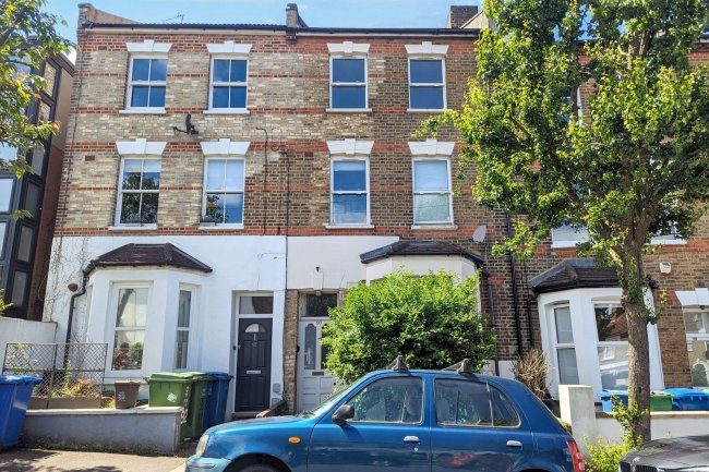 90 Landcroft Road, Dulwich, London SE22 9JT 7