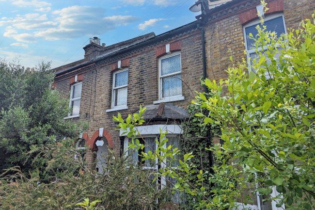 67 Wordsworth Road, Penge, London SE20 7JF 5