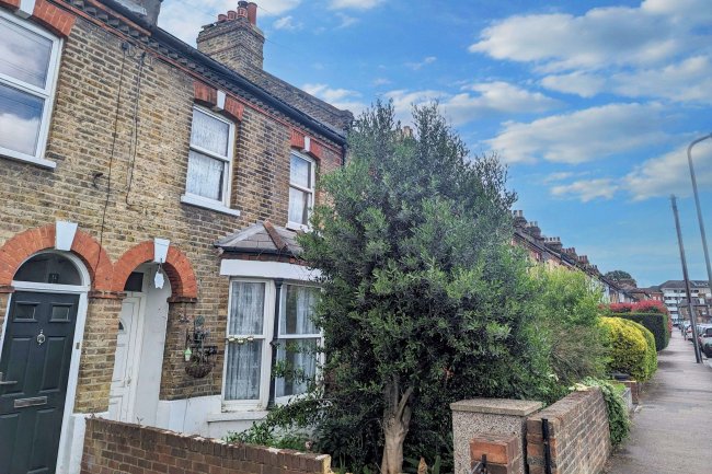 67 Wordsworth Road, Penge, London SE20 7JF 5