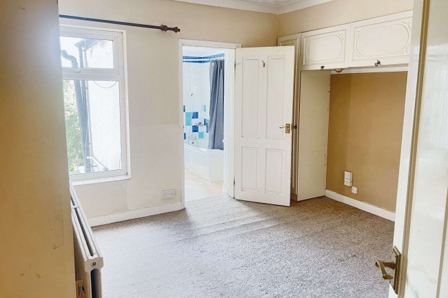 25 Eade Road, Norwich, Norfolk, NR3 3EH 1