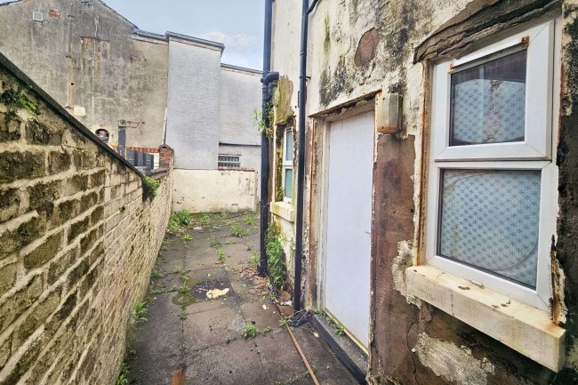 56 Exchange Street, Blackpool, FY1 2DZ 7