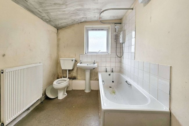 56 Exchange Street, Blackpool, FY1 2DZ 7