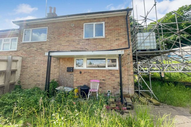 35 Crisp Road, Henley-on-Thames, RG9 2EN 1