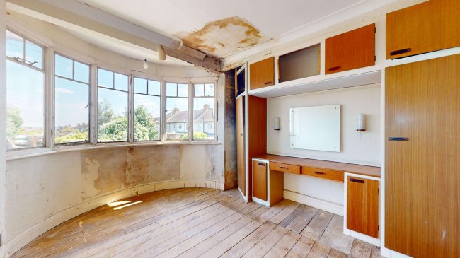 11 Exmouth Road, Ruislip, Middlesex, HA4 0UX 4