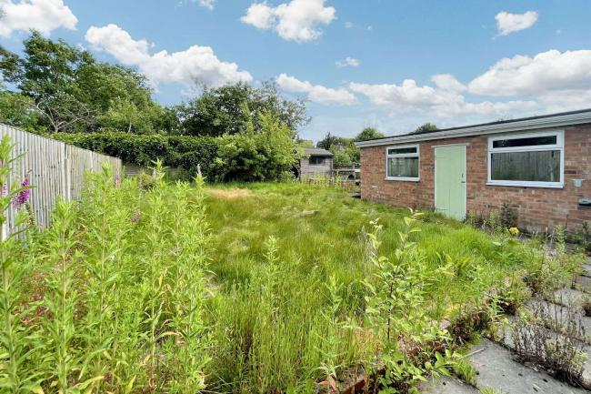 90 Eton Drive, Wirral, CH63 1JS 2