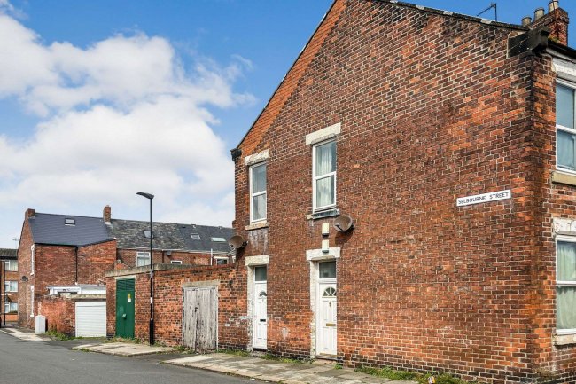 1 Selbourne Street, Sunderland, Tyne and Wear, SR6 0NE 3