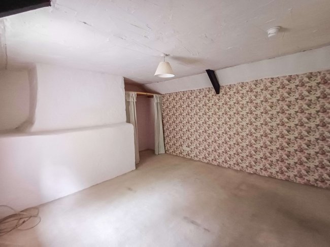 252 St Andrews Road, Bridport, Dorset, DT6 3DS 3