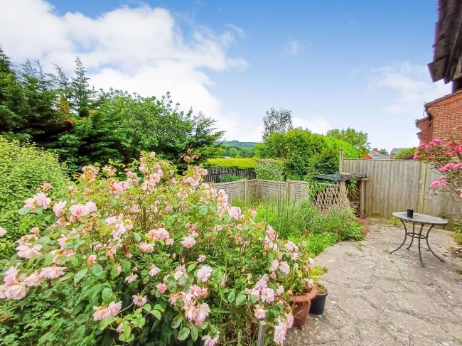252 St Andrews Road, Bridport, Dorset, DT6 3DS 3