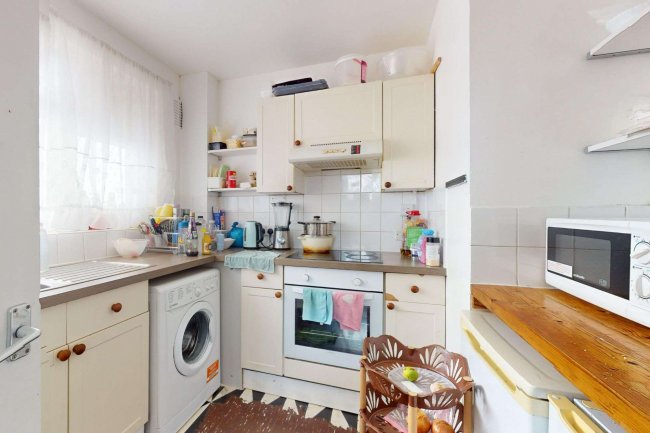 48 Calidore Close, Endymion Road, London, SW2 1HX 2