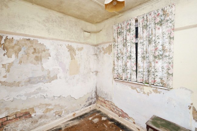 30 Beechcroft Avenue, Bexleyheath, Kent, DA7 6QS 4