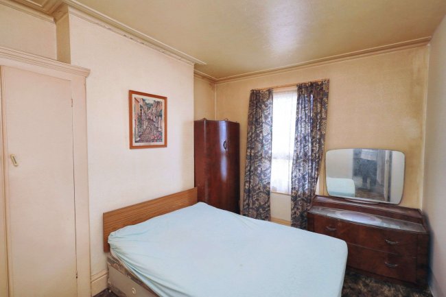 430 Ripple Road, Barking, Essex, IG11 9RU 3