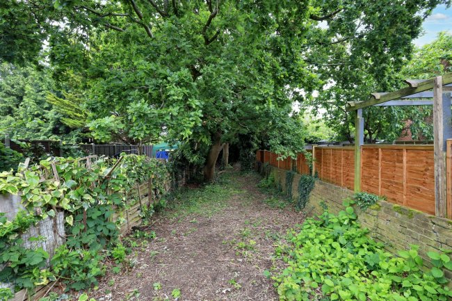 14 Dudley Street, Leighton Buzzard, Bedfordshire, LU7 1SE 10