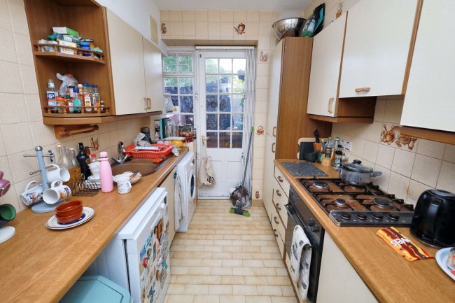 28A The Market Place, Falloden Way, Golders Green, London, NW11 6JJ 7