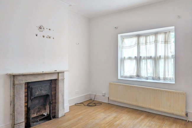 51a Norwich Road, Thornton Heath, Surrey, CR7 8NA 7