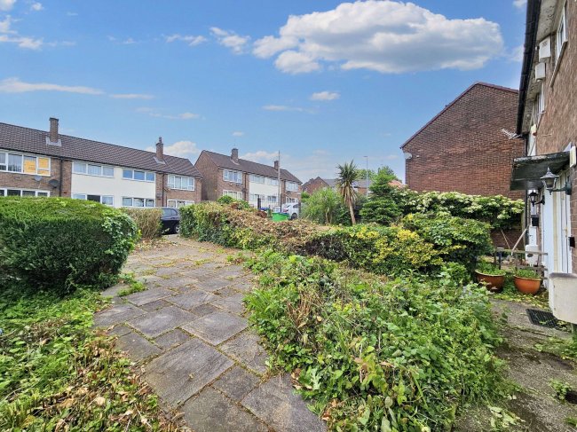 3 Rosemount, Middleton, Manchester, M24 5RR 2