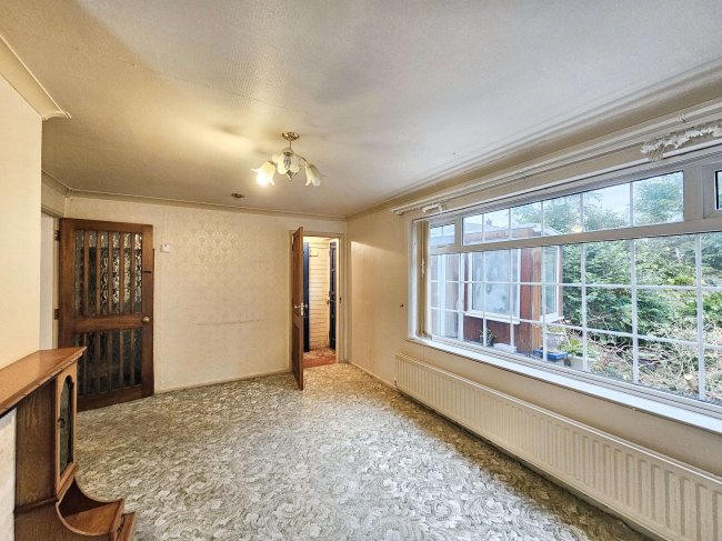 3 Rosemount, Middleton, Manchester, M24 5RR 2