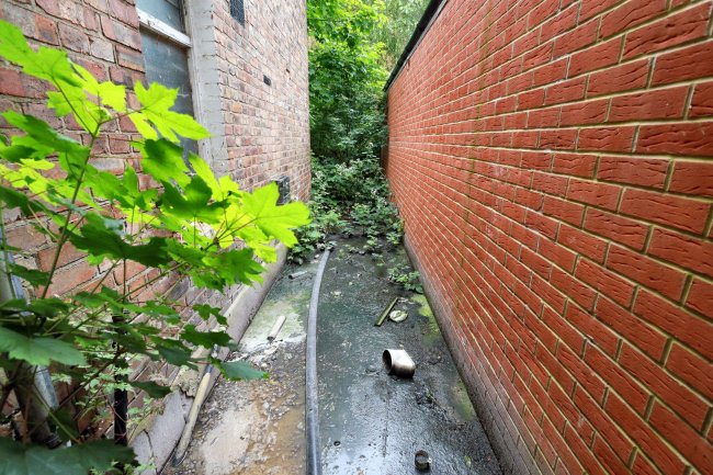 108 Fortune Gate Road, Willesden, London, NW10 9RG 8