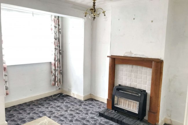 80 Salisbury Road, Grays, Essex, RM17 6DQ 3