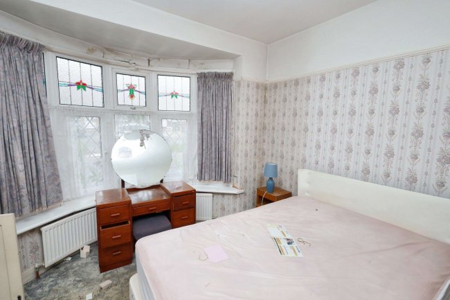 43 Cherrydown Close, Chingford, London, E4 8DY 6