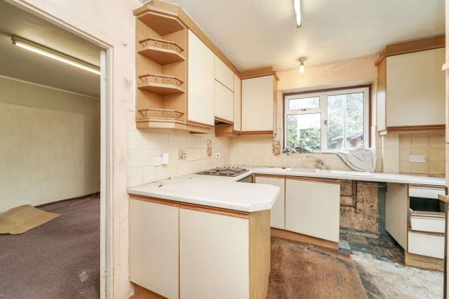 38 Keepers Farm Close, Windsor, Berkshire, SL4 4HZ 4