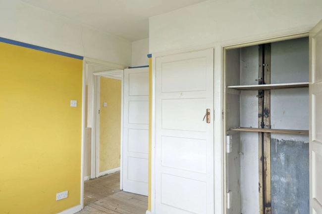 83 Heath Road, Crayford, Dartford, DA1 3NR 1