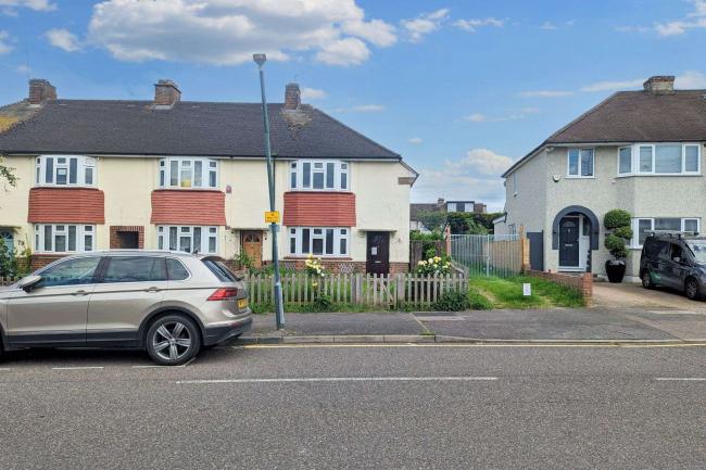 83 Heath Road, Crayford, Dartford, DA1 3NR 1