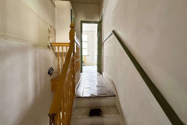 48a Laleham Road, Catford, London, SE6 2HU 4