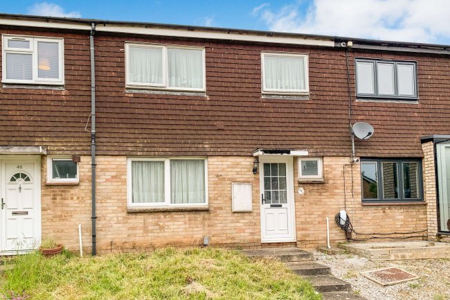 44 Holyrood Crescent, St Albans, AL1 2LT 1