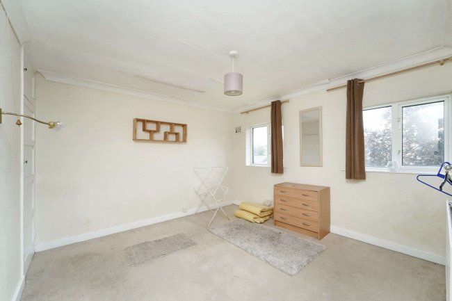108 Bushy Hill Drive, Guildford, Surrey, GU1 2UH 10