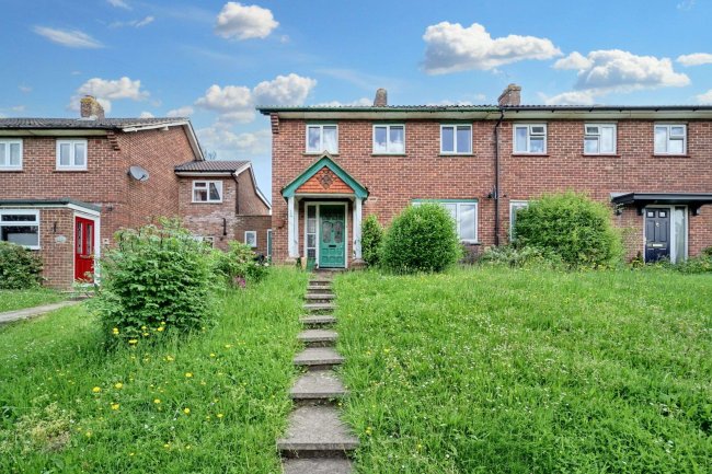 108 Bushy Hill Drive, Guildford, Surrey, GU1 2UH 10