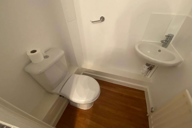 1 Foxdene Close, South Woodford, E18 1BH 4