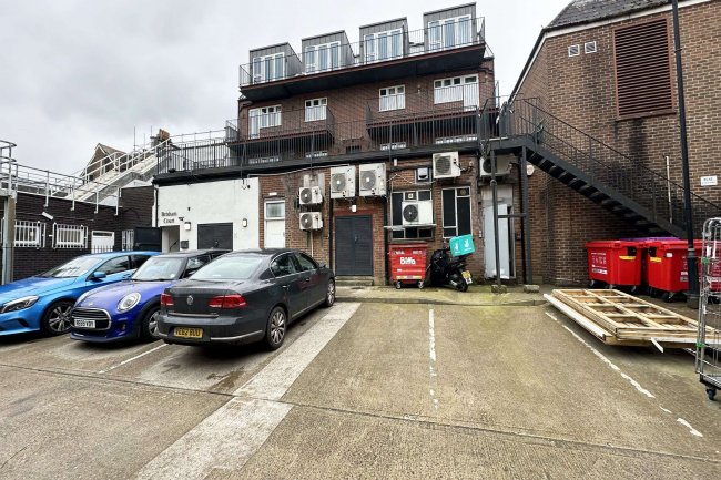 50 52 & 54 High Street, Staines-Upon-Thames, TW18 4DY 8