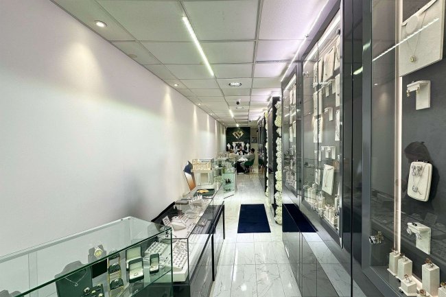 50 52 & 54 High Street, Staines-Upon-Thames, TW18 4DY 8