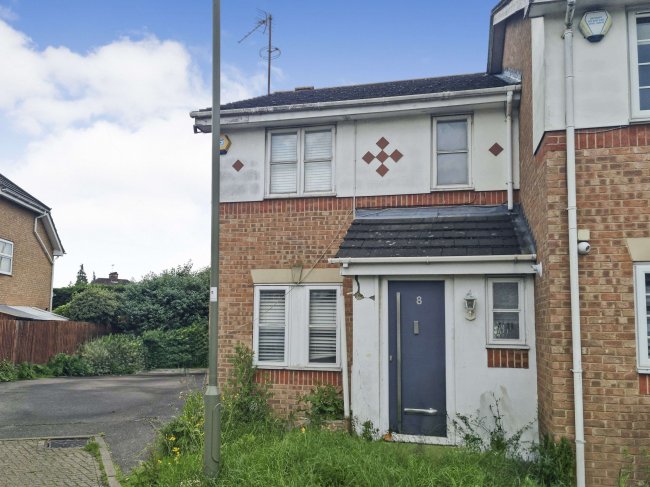 8 Aylesham Close, Mill Hill, NW7 2SF 8