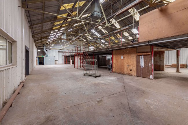 33 Milton Avenue, Croydon, CR0 2BP 4