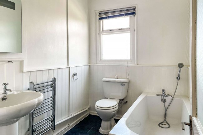 Flat 6, 55 Christchurch Street, Ipswich, Suffolk, IP4 2DF 7