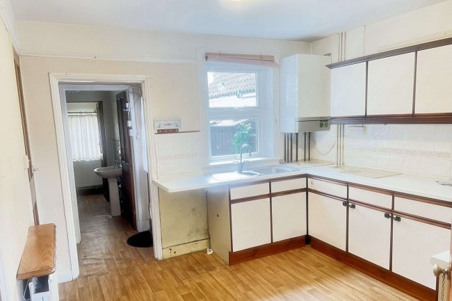 25 New North Road, Attleborough, NR17 2BJ 1