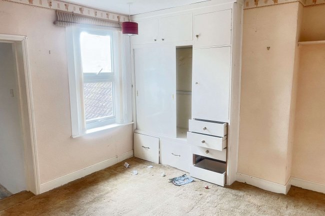 25 New North Road, Attleborough, NR17 2BJ 1